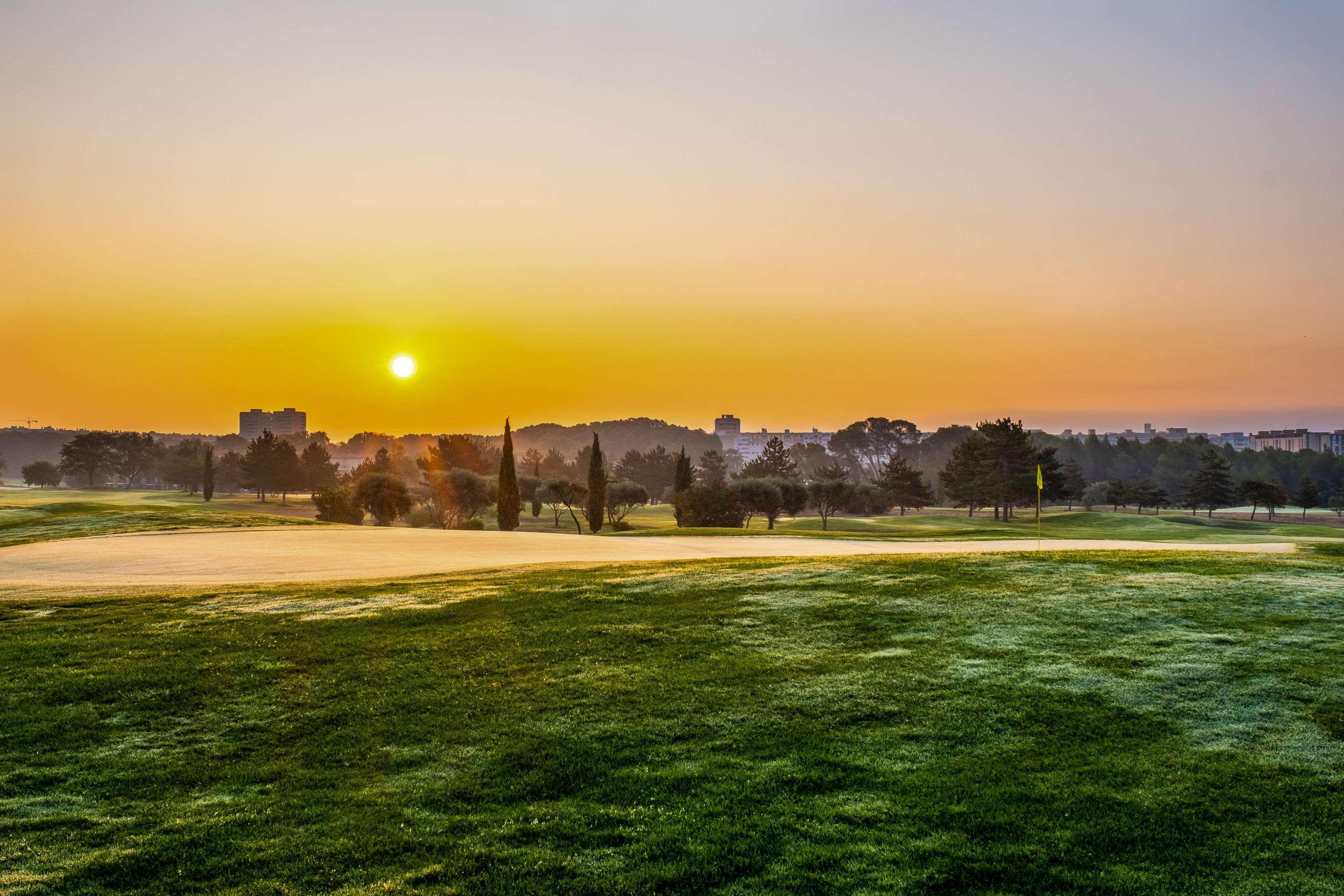 ז'וביניה Hotel Golf Fontcaude מראה חיצוני תמונה
