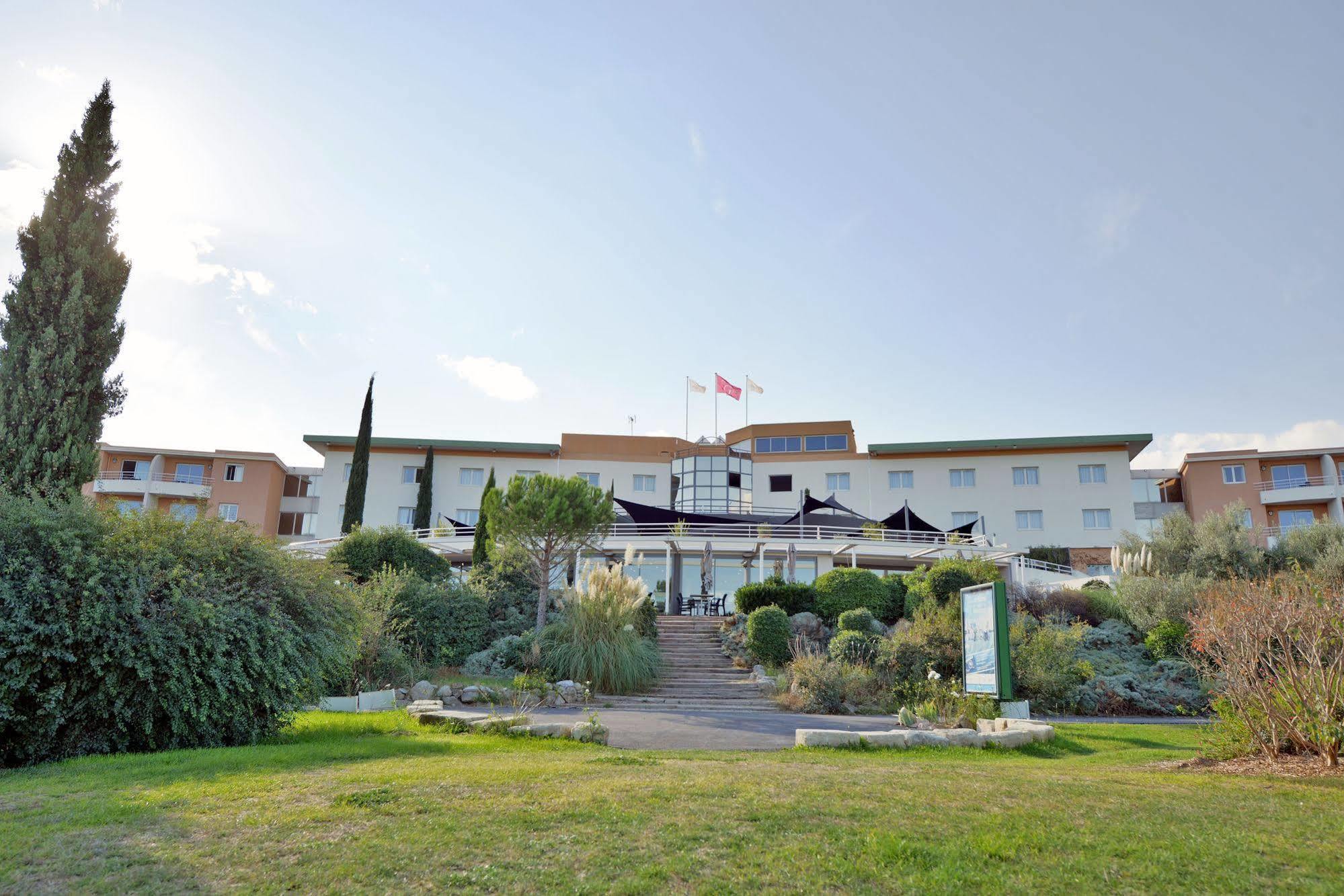 ז'וביניה Hotel Golf Fontcaude מראה חיצוני תמונה